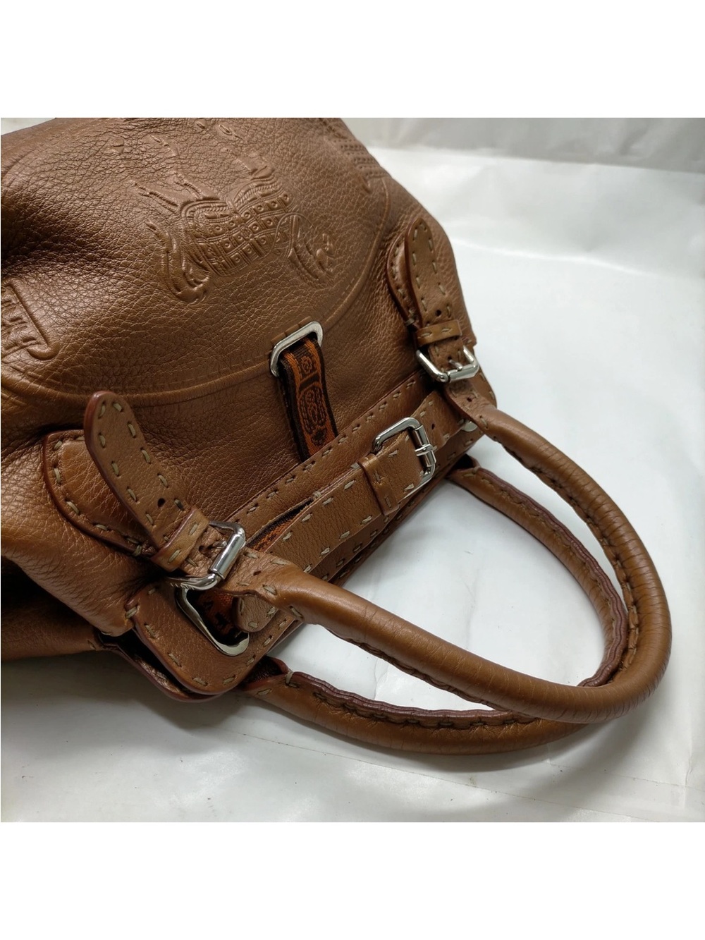 FENDI SELLERIA LEATHER TOTE BAG - Picture 4 of 9
